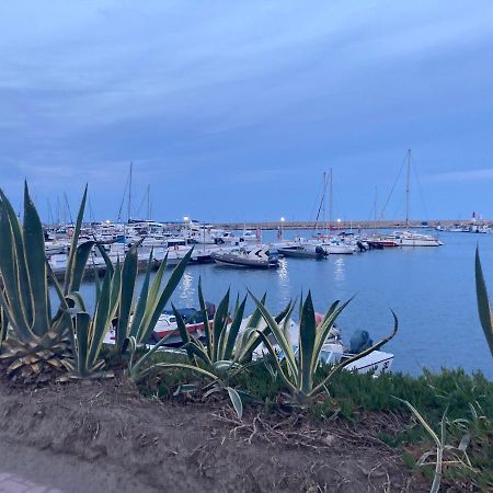 Apartaunmomento Y Disfruta!! Estepona Dış mekan fotoğraf