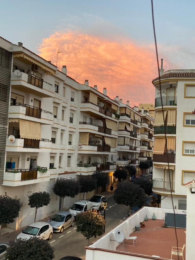 Apartaunmomento Y Disfruta!! Estepona Dış mekan fotoğraf